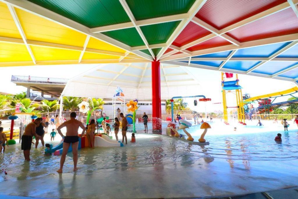 Piazza Diroma Acqua Park Hotel Калдас Новас Екстериор снимка
